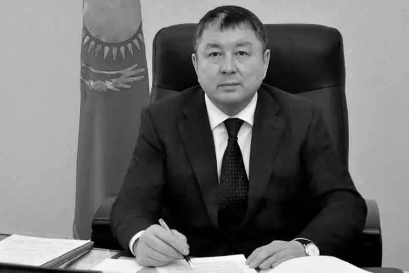 Túrkistan oblysy ákiminiń birinshi orynbasary Qosman Aıtmuhametov qaıtys boldy