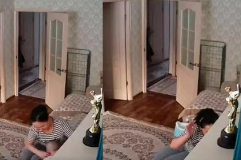 Almatyda bala kútýshi 1,5 jasar sábıdi uryp-soqty