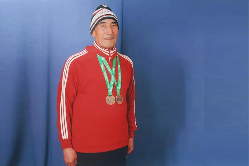 Қазалыда тұратын 83 жастағы желаяқ қария Түркиядағы жарыста чемпион атанды