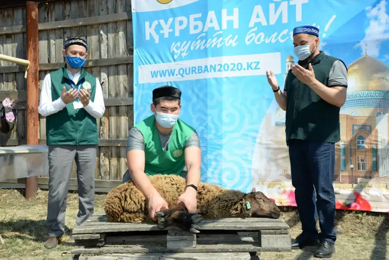 Qurban aıt merekesinde Qaraǵandy oblysynda 1500-ge jýyq mal qurbandyqqa shalyndy