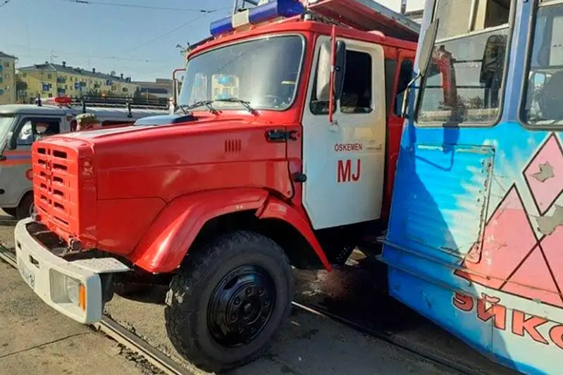Óskemende órt sóndirý kóligi men tramvaı soqtyǵysty