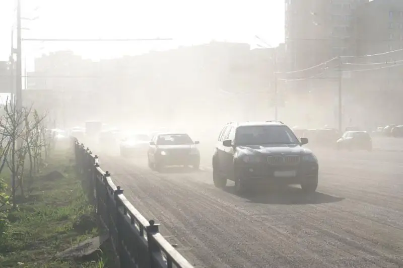 Jeksenbide eldiń basym bóliginde jel kúsheıip, keı jerlerde shańdy daýyl turady