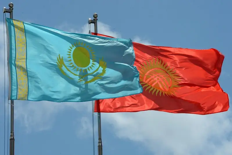 Qyrǵyzstannyń elshisi qazaq shekarashylaryna alǵys aıtty