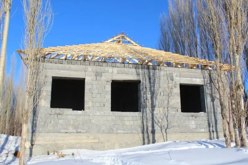 «Qamqorlyq» jobasy aıasynda Qazyǵurt aýdanynda 20 otbasy úıli bolady