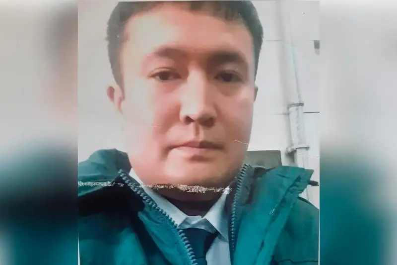 Almatyda ózin polıtsııa qyzmetkeri retinde tanystyryp, sheteldikterdi aldaǵan alaıaq ustaldy