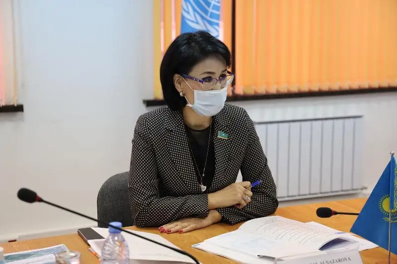 Senator Aqmaral Álnazarova DDU ókilimen kezdesti