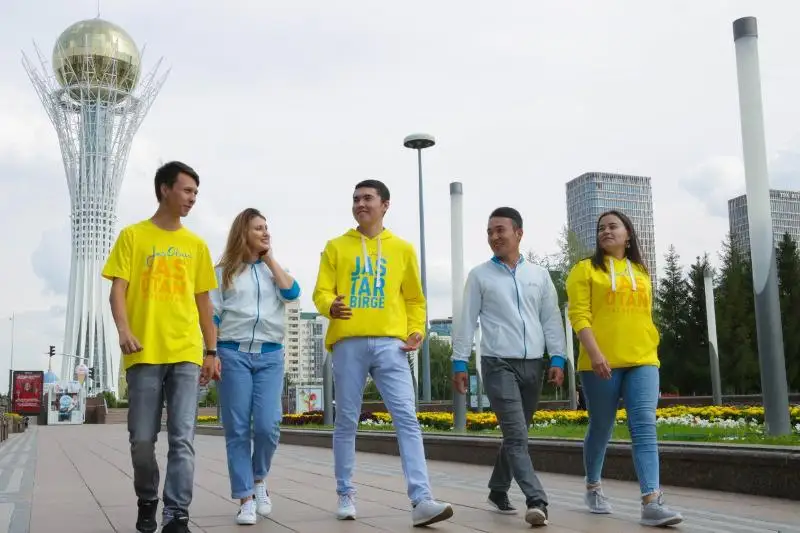 Jas Otan jastar máselesin sheshýge baǵyttalǵan 216 baǵdarlama ázirledi