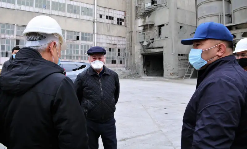 Berdibek Saparbaev – Karantın sharalaryna qaramastan qurylys báseńdemeýi kerek