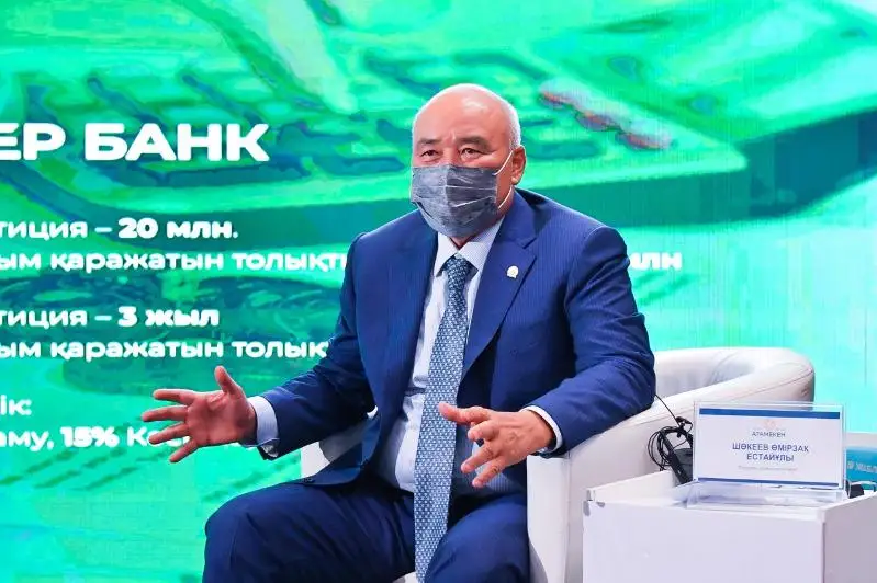 Ómirzaq Shókeev kásipkerlerge kepildiksiz nesıe alýdyń jolyn kórsetti