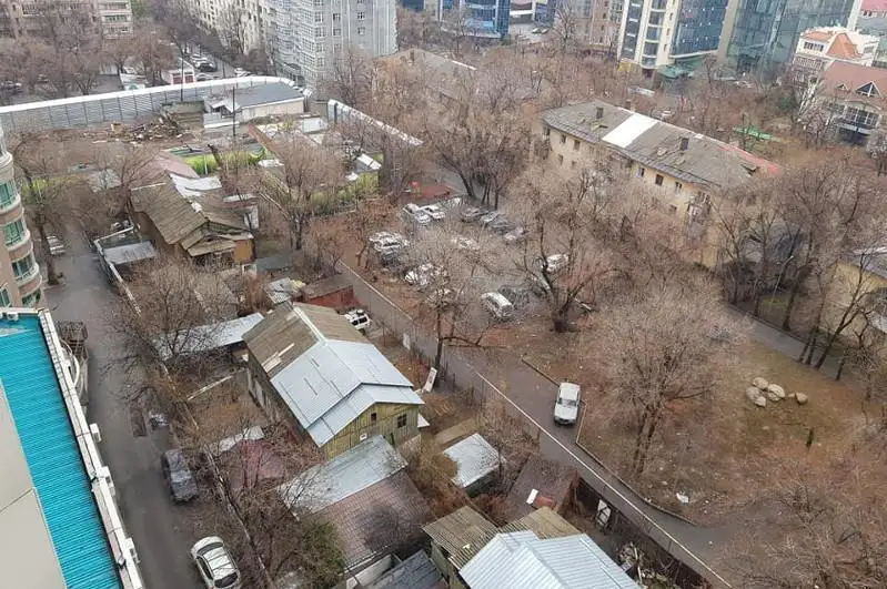 Almatydaǵy «Samal-2» shaǵynaýdanynda úı salynbaıdy - ákimdik