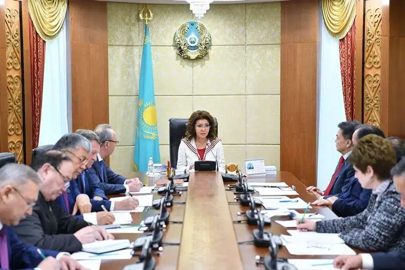 Дариға Назарбаева: Мембағдарламалардың жүзеге асуы сенаторлардың бақылауында болуы тиіс