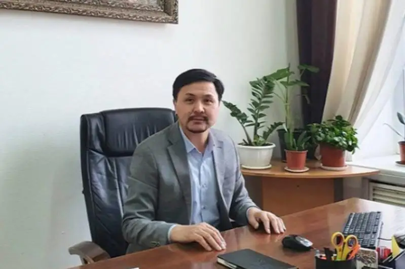 Dosymjan Tańatarov: Qurǵaq sózden arylyp, azamattyq paryzymyzdy oryndaýǵa tıispiz