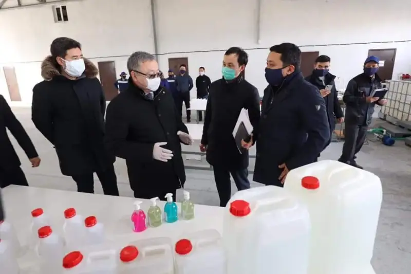 Aqtóbede zalalsyzdandyrý jumysyna arnalǵan suıyqtyq óndirile bastady