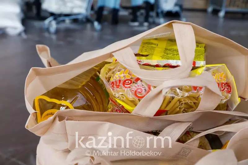 Qostanaı oblysynda 3 myń adam azyq-túlik sebetin aldy