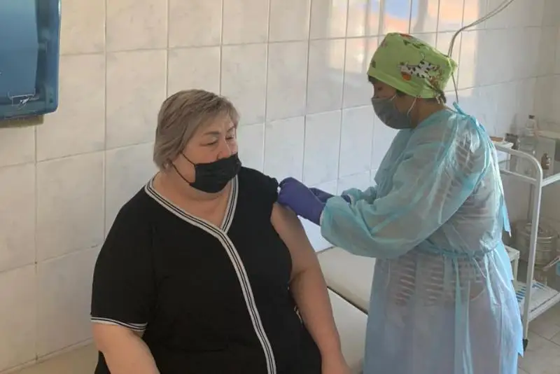 Қызылордалық ұстаз: Вакцинадан кейін көңіл-күйім жақсы