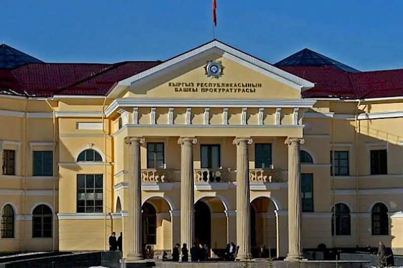 Asqar Aqaevtyń otbasyna qylmystyq isterdiń qozǵalýyna túsinik berildi