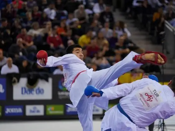 Karate: Danııar ıÝldashev Dýbaıda premer-lıga fınalyna shyqty
