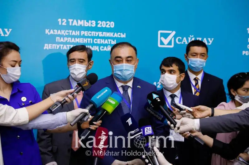 Elordada Senat depýtatyn saılaý el zańnamasyna saı ótti - halyqaralyq baıqaýshy