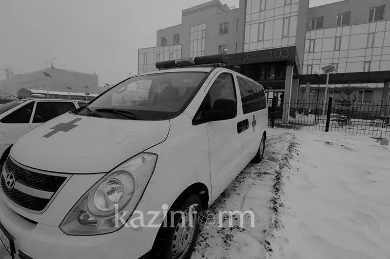 Oralda shoqyný meıramynda oıyqtan sý alýǵa kelgen 78 jastaǵy qarııa kóz jumdy