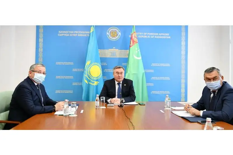 Qazaqstan men Túrikmenstan 2021-2023 jyldarǵy yntymaqtastyq baǵdarlamasyna qol qoıdy