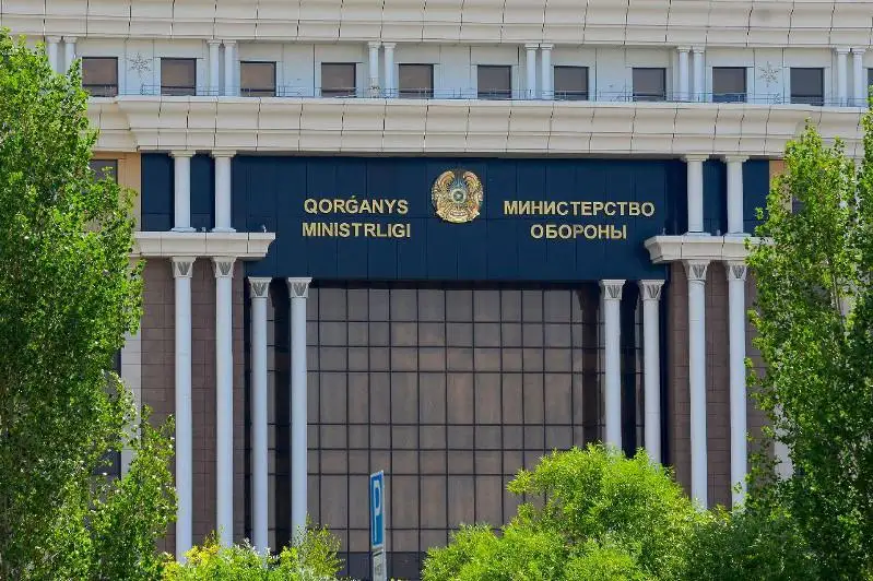 Almaty óńiriniń áýe shabýylyna qarsy qorǵanys júıesine kenet tekseris júrgizildi