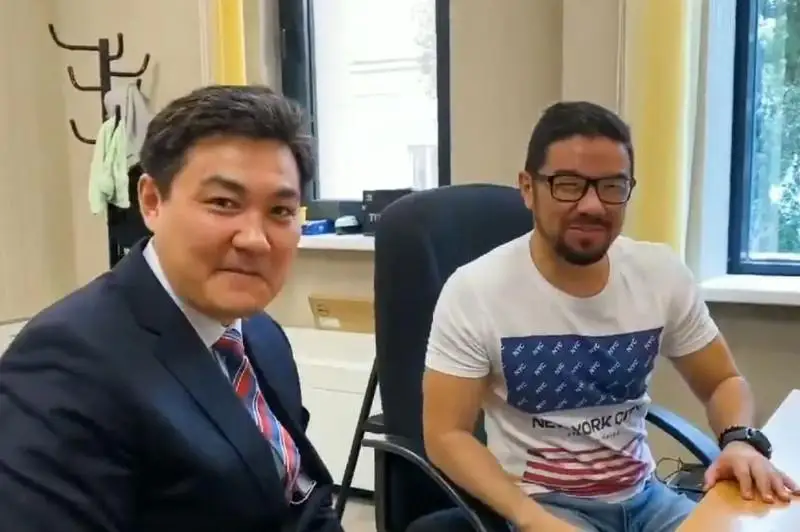 Тіріліп кеткен галерея: Елордалық motion дизайнер ерекше роликті қалай әзірлегенін айтып берді