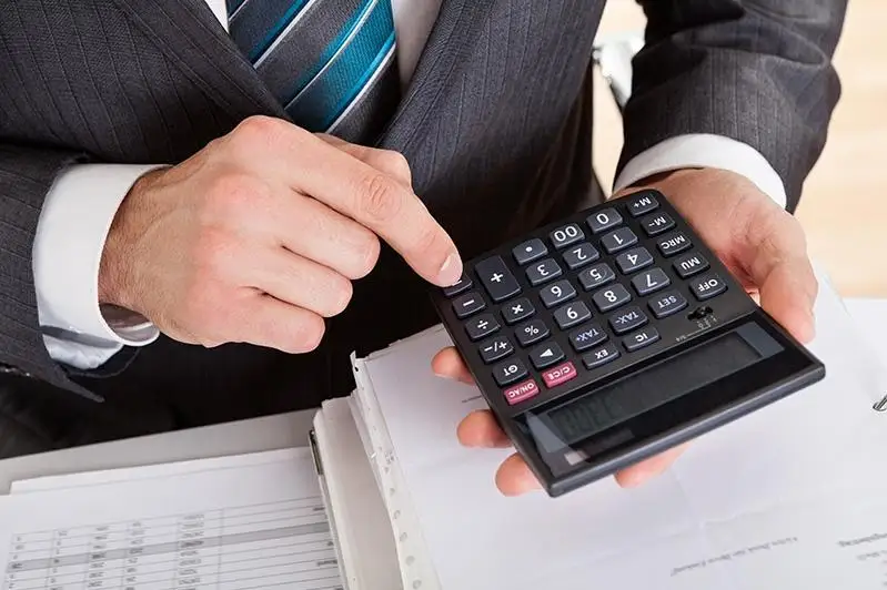 Bankterde problemalyq qaryzdar kóbeıip barady – Esep komıteti