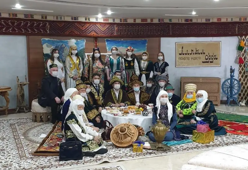 Nur-Sultanda amal merekesi - kórisý kúni toılandy