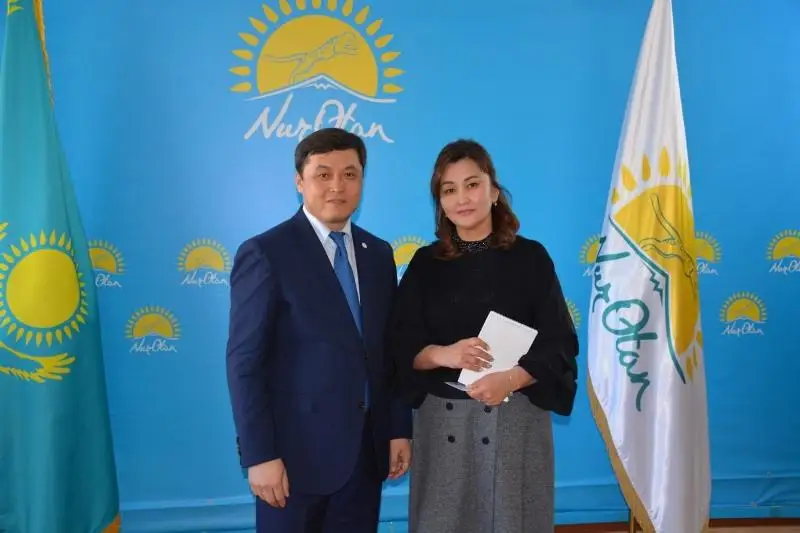 «Nur Otan» qataryna Túrkistan oblysynyń belsendi azamattary qabyldandy