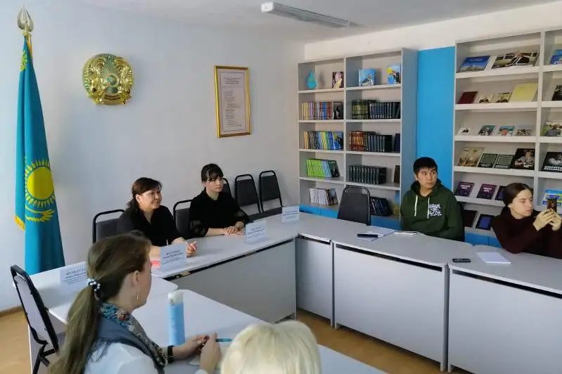 Shyǵys Qazaqstanda bala asyrap alýdyń jańa tártibi túsindirildi
