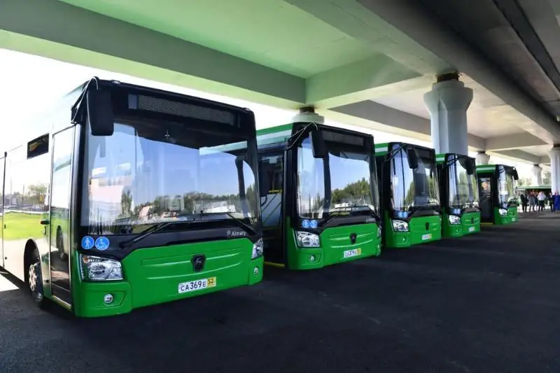 Almaty avtoparkteri 400-ge jýyq ekologııalyq avtobýs satyp almaq