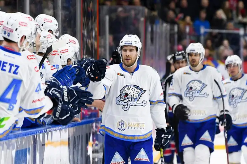 «Barys» búgin «Salavat ıÝlaevpen» 44-márte kezdesedi