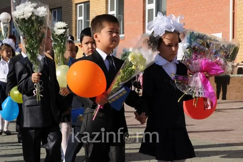 17 мың орын керек – Елорда әкімі мектептің жетіспеушілігі жайлы