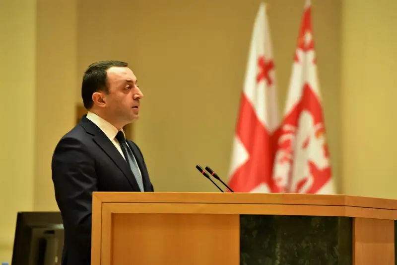 Iraklıı Garıbashvılı ekinshi ret  Grýzııanyń premer-mınıstri boldy