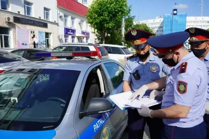 Qostanaıda polıtseılerdiń jumysyn tekseretin mobıldi top quryldy