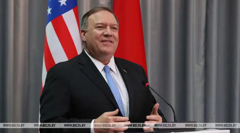 AQSh Belarýsti quny básekege qabiletti munaımen qamtamasyz etýge daıyn - Pompeo