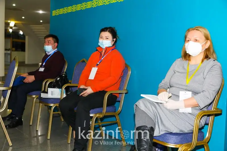 Beıpartııalyq baıqaýshylardyń bári shtatty rejımde jumys júrgizýde