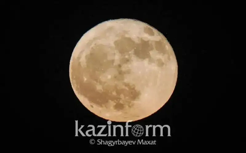 Айдың толуы