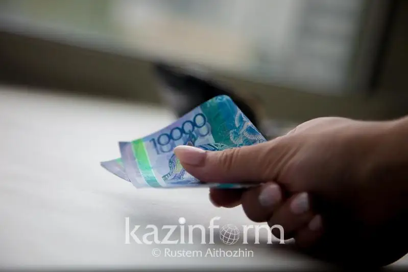 Jemqorlyqpen kúres: Turǵyndar qaı mekemelerdiń jumysyna kóp shaǵymdanady