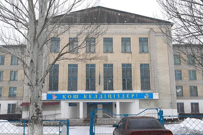 Jelim aldyryp, ıiskeıdi, aqsha suraıdy: Almaty oblysyndaǵy oqýshylardyń shaǵymy
