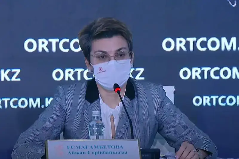 Aıjan Esmaǵambetova nelikten vaktsınanyń qos komponenti kerek ekenin túsindirdi