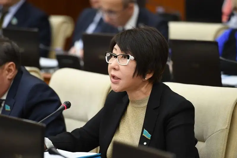 «Astanaenergoservıs» 20 jyl boıy halyqtan negizsiz tólem alyp kelgen – depýtat