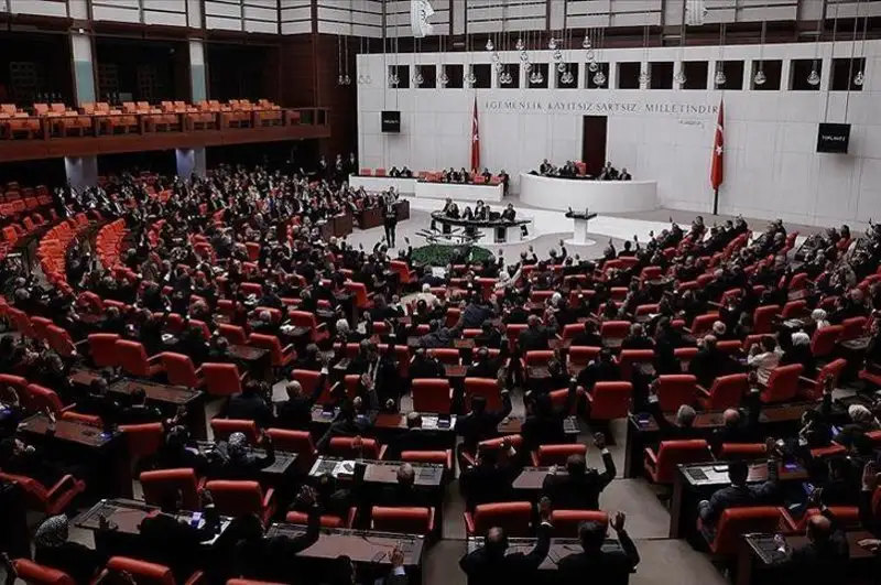 Túrkııa óz áskerin Lıvııaǵa jibere alady