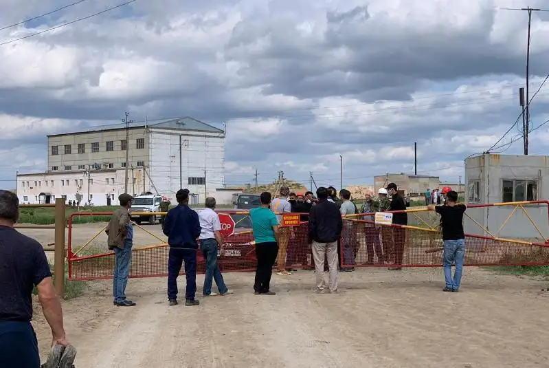 SQO-nyń Taıynsha aýdanyndaǵy ken-baıytý kombınatynda tóbeles boldy