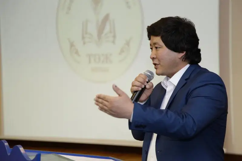Hákim Abaı ýaqyttan táýelsiz tulǵa - Baýyrjan Qaraǵyzuly