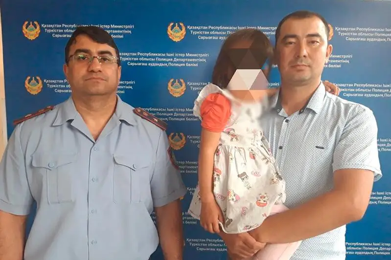Saryaǵashta adasyp ketken 4 jasar qyz tabyldy