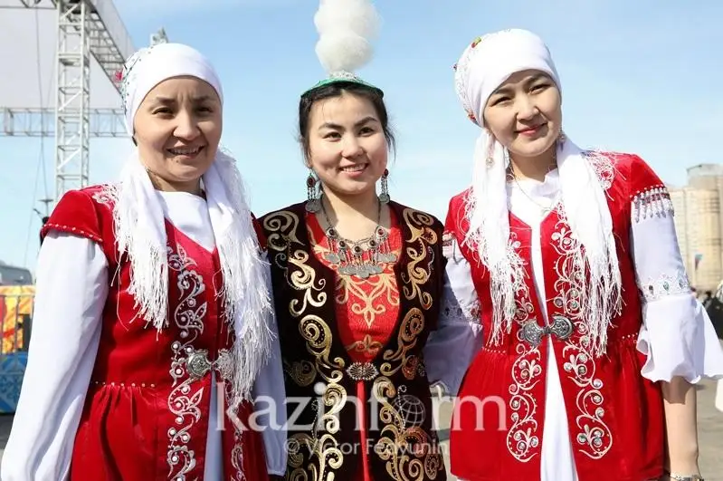 Petropavlda sheberlik saǵattary uıymdastyrylyp, ulttyq óner ulyqtaldy