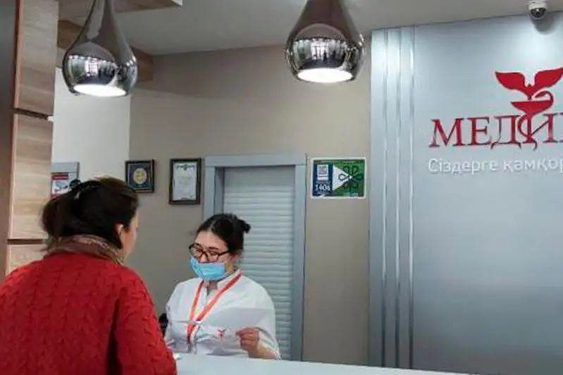 MÁMS: Saqtandyrý qorymen kelisimsharty bar mekemelerge stıkerler ilinýde