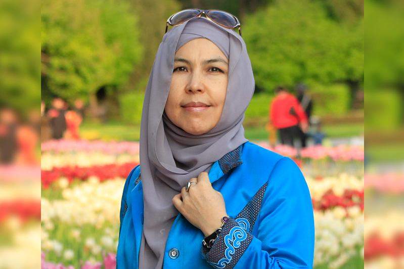 Семіз, семіз секс діни қызметкері Сұлу қыздармен орысша порно көру