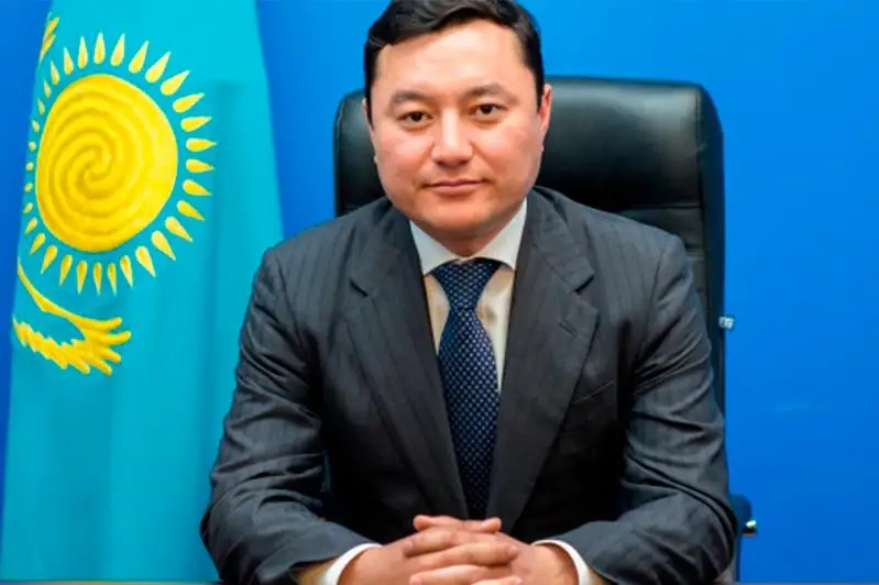 Ádilbek Sársembaev Almaty aýdandaǵy túıtkildi problemalardy atady